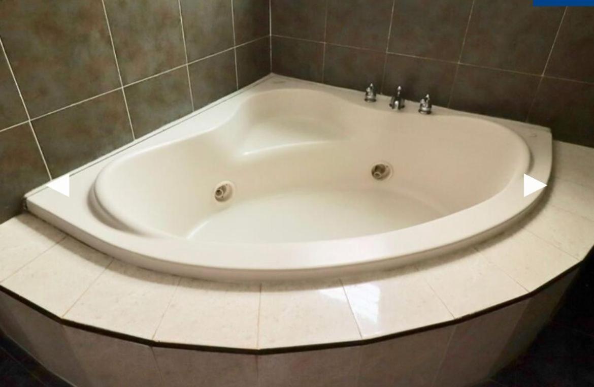 Hotel Real Santa Rosa Морелия Экстерьер фото